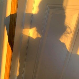 Meet your Posher, Chloe